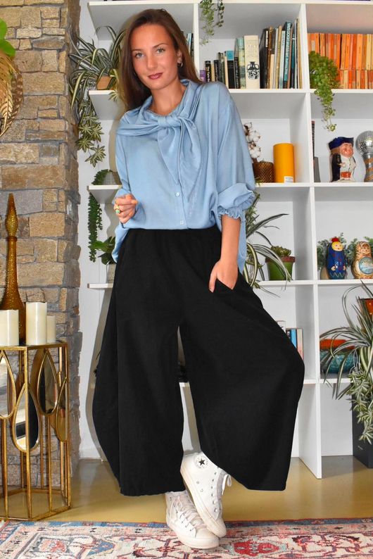Bateau Needlecord 7/8 Barrel Culotte Pant Black